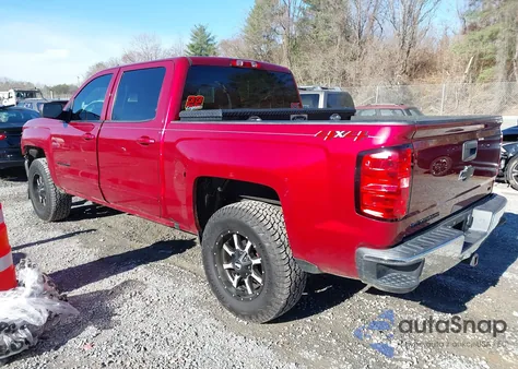 2018 Chevrolet Silverado 1500 1Lt z USA, uszkodzony, nr VIN 3GCUKREC8JG238064